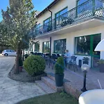 Raj Bed and Breakfast 3*