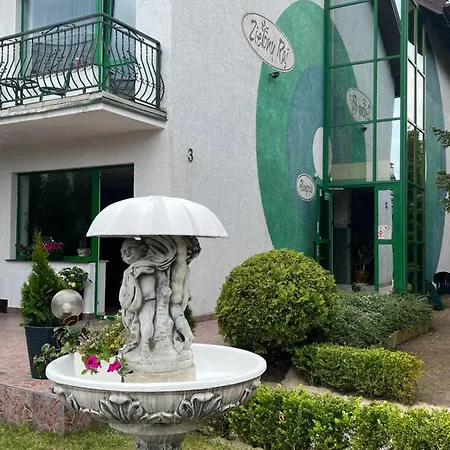 Oda ve Kahvaltı Raj